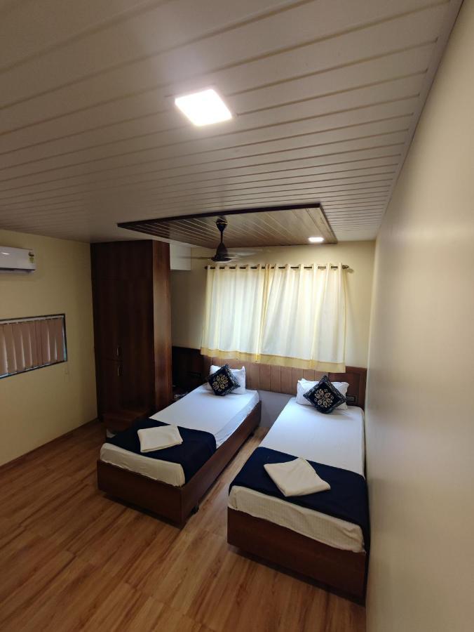 Hotel Starlit Navi Mumbai Extérieur photo
