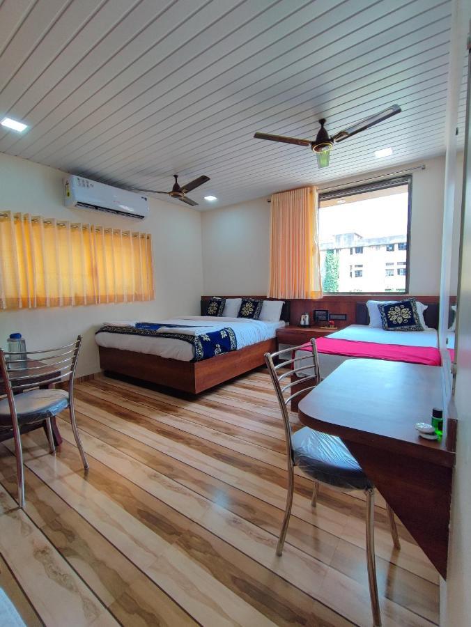 Hotel Starlit Navi Mumbai Extérieur photo