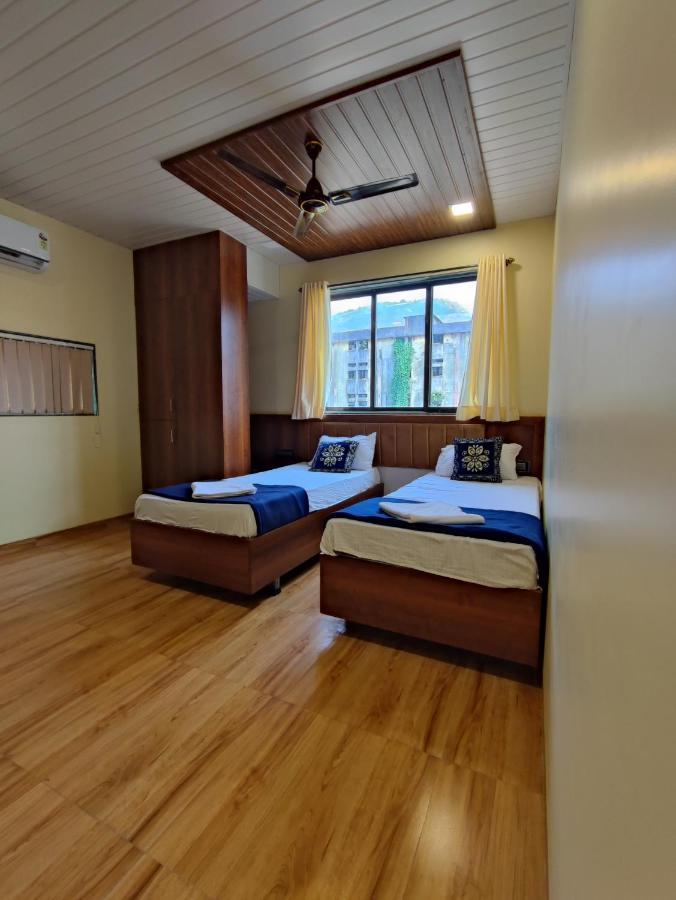 Hotel Starlit Navi Mumbai Extérieur photo