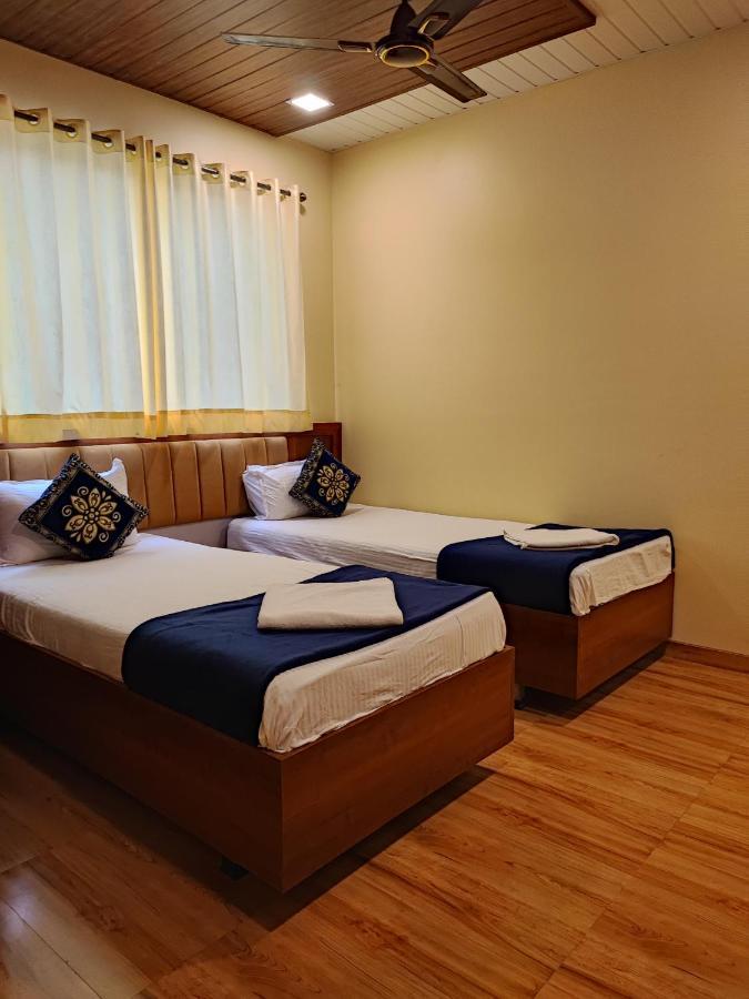 Hotel Starlit Navi Mumbai Extérieur photo