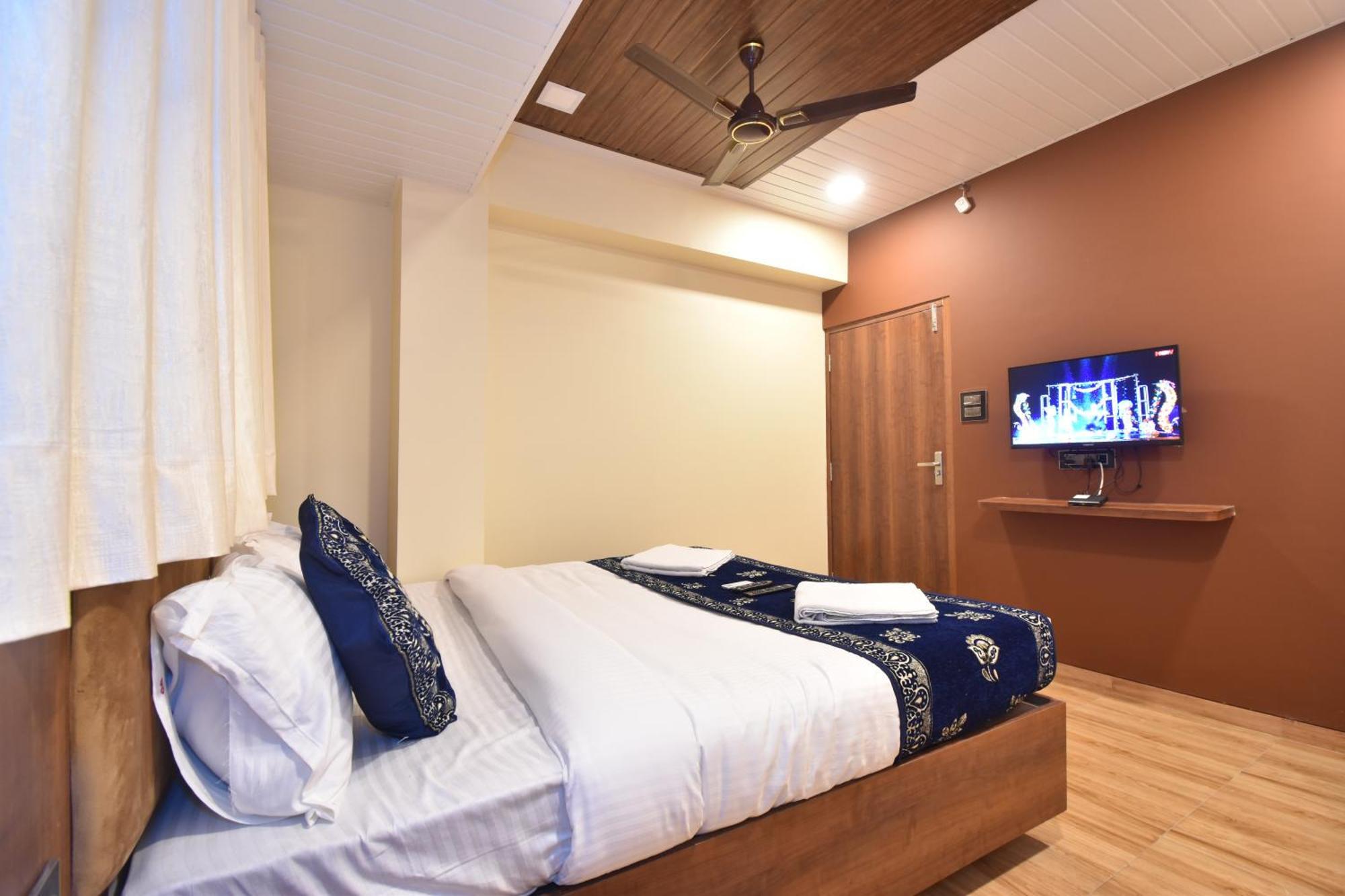 Hotel Starlit Navi Mumbai Chambre photo